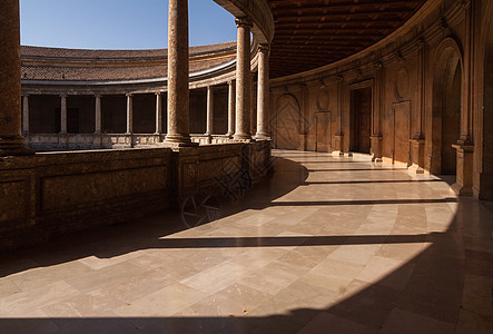 阿尔罕布拉卡尔五世宫庭院图片