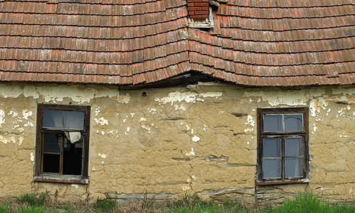 由泥土制造的老旧废弃房屋窝棚村庄木头建筑建筑学小屋环境房子风景图片