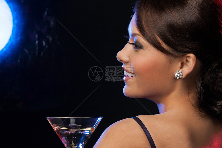 女鸡尾酒乐趣水晶酒吧配件珠宝成员酒精夜店宝石微笑图片