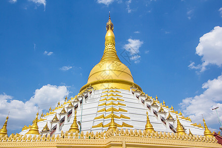 金塔 布拉戈缅甸圆顶宝塔金子建筑学宗教天空遗产天炉佛塔旅行图片