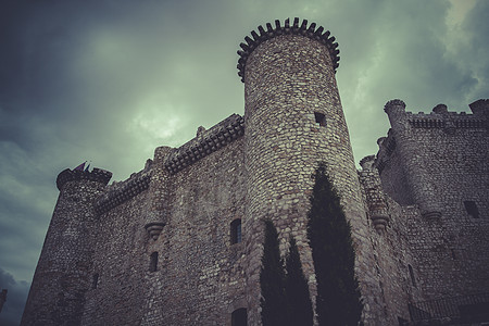 中世纪城堡 西班牙建筑历史性墙壁石头历史麦地建筑学夸脱防御地标文化图片