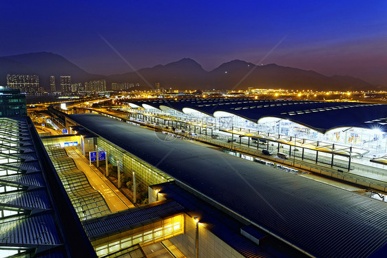 香港国际机场天际旅行市中心戏剧性天空建筑学景观街道场景车辆图片