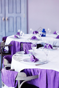 饭餐表格食堂酒吧餐厅咖啡店早餐银器紫色家具椅子大厅图片