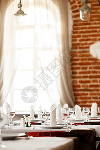 餐桌银器奢华宴会桌子酒吧招待会服务玻璃餐厅环境图片