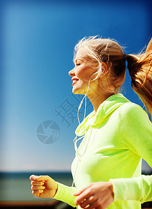 妇女户外活动赛跑者女性损失自由福利身体运动员运动装娱乐跑步图片