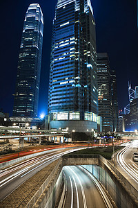 中国香港中央商业区 晚上前 中国建筑商业国际城市金融汽车交通踪迹地标中心背景图片