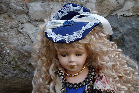 瓷娃娃魅力乡愁女孩帽子睫毛金发头发蓝色玻璃投标图片