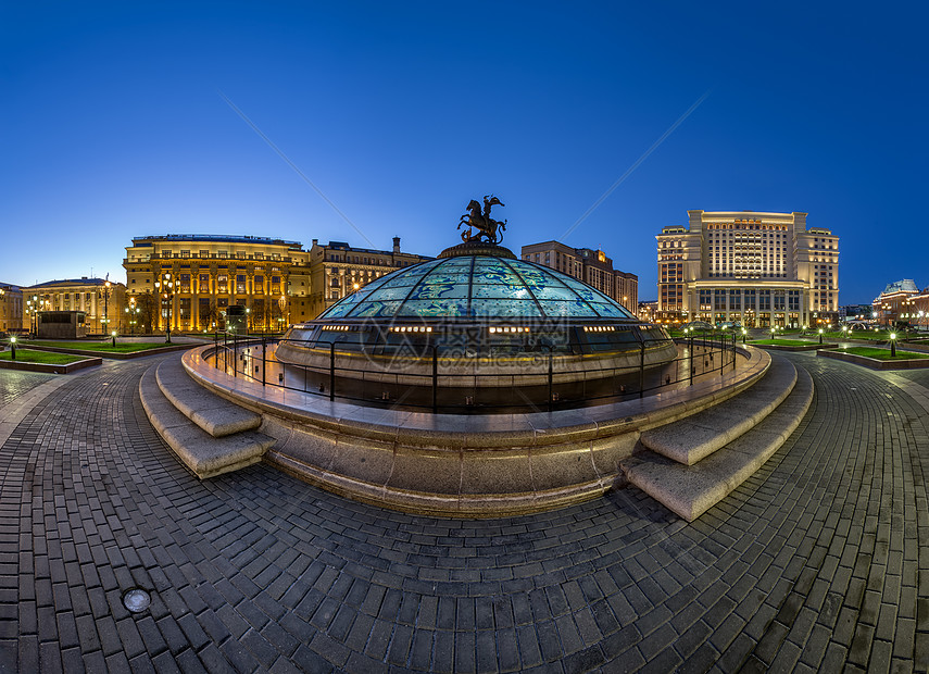 晚上曼内格广场全景 俄罗斯莫斯科图片