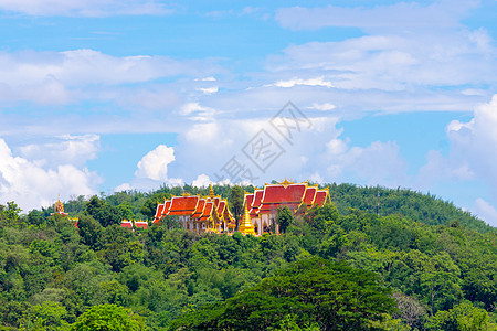 山上寺庙植物叶子墙纸绿色佛教徒树叶天空晴天花园场地图片