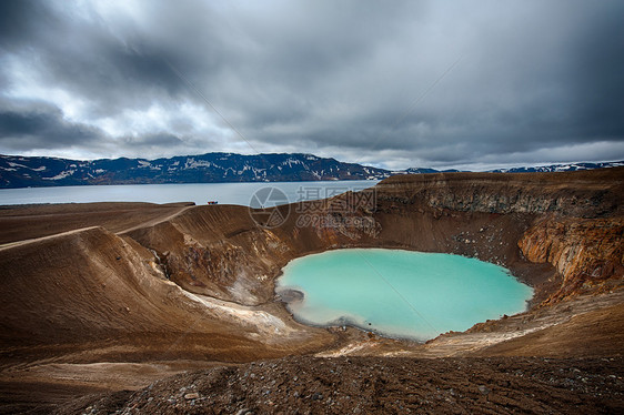 Oskjuvatn和Viti高地游泳火山矿物质山脉蓝色风景陨石火山口远足图片