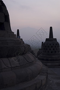 波罗布杜尔佛教徒寺庙航程瑜珈佛塔旅游人心火环背包旅行图片