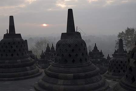 波罗布杜尔寺庙火环佛教徒人心背包文明旅行冒险航程独奏图片