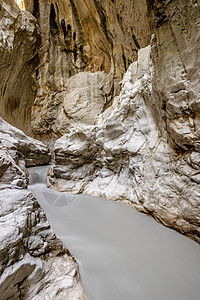 相似的峡谷饱和色岩石色彩森林山沟雨林自然风景石窟洞穴图片