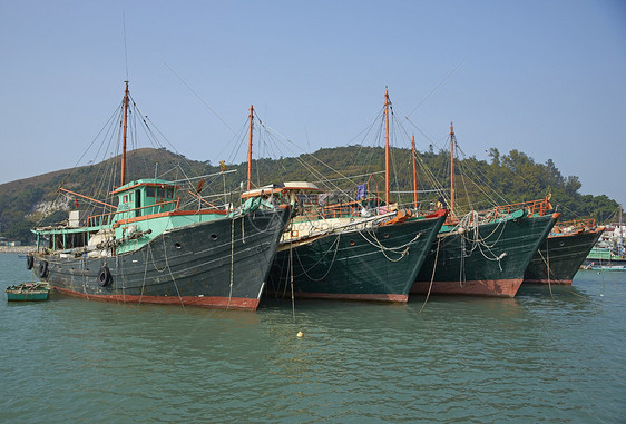 渔船村庄舰队图片