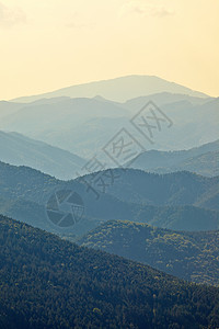 山山背景树木农村山脉高山森林旅行环境远足荒野土地图片