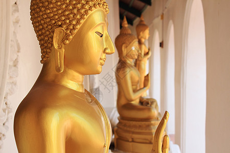 泰国绝地佛像雕塑寺庙金子雕像文化艺术宗教旅行背景图片