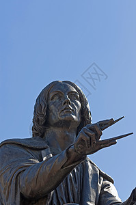 尼古拉哥白尼的纪念碑城市历史性地标雕像旅游科学家数学家遗产历史纪念馆图片