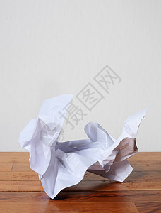 空白折纸纸垃圾白色工作背景图片