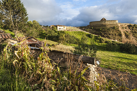 Ingapirca Inca墙和镇 Ecuad最著名的Inca废墟城堡石头风景文明石墙田园考古学寺庙爬坡高原图片