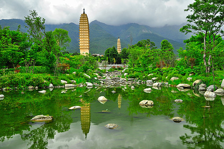 重建中国云南省达利的宋朝镇历史旅行木头城市街道建筑学王朝天空遗产文化图片