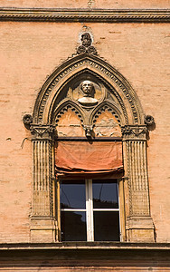 博洛尼亚市议会窗口图片