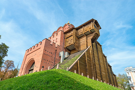 在乌克兰基辅的金门古迹考古纪念碑图片