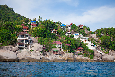 山地度假村小屋木头渔夫蓝色海岸热带村庄码头海洋海滩图片