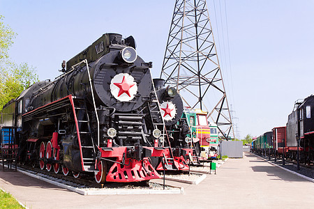 铁路公路火车壁板平台车站引擎教练柴油机车辆煤炭货车运输图片