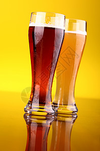 啤酒杯小麦扣篮玻璃工艺液体啤酒酿造黄色饮料图片
