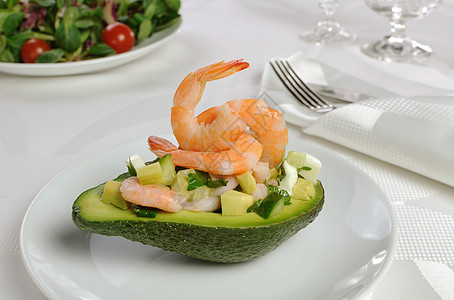 开胃菜 有虾的鳄梨早餐黄瓜沙拉厨房自助餐美食烹饪海鲜午餐维生素图片