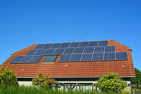 房顶太阳能电池板控制板活力太阳晴天资源细胞电力环境天空气候图片