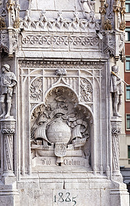 哥伦布雕像纪念碑西班牙马德里科隆广场历史性探险家地标雕像大理石石头建筑学城市柱子文化图片