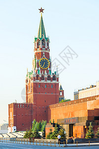 在莫斯科的列宁陵墓和克里姆林宫塔图片