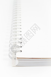 白百何杂志写真在白背景上分离的螺旋白笔记本背景