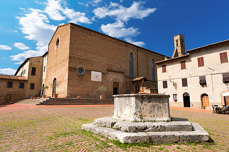 圣阿戈斯蒂诺教堂     意大利圣金尼那诺钟楼建筑学遗产历史六边形旅游天空正方形建筑水井图片