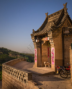 中国的李家山霍比顿旅行艺术地标日落天空吸引力历史性宗教城市寺庙图片