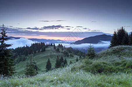 山高地貌喀尔巴阡山 乌克兰土地蓝色场地草地爬坡晴天草原日落小路天空图片