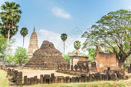 Sukhothai毁灭旧城寺庙热带地标旅游废墟历史旅行天空城市建筑学图片