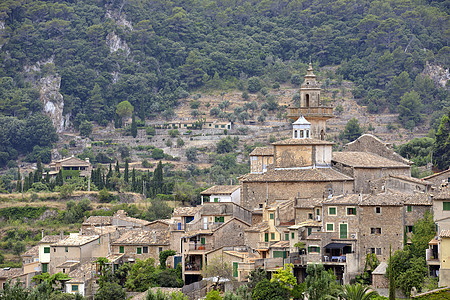 西班牙马洛卡的Valldemossa景象木头旅游房子乡村游客古董窗户城市旅行住宅图片