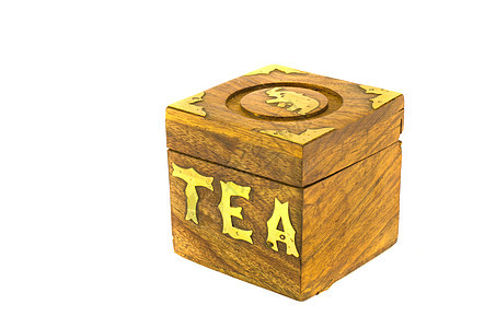 封闭的印度茶叶木箱 在白色上隔离图片