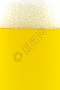 靠近啤酒泡泡黄色宏观气泡酿造金子饮料啤酒厂茶点酒吧泡沫图片