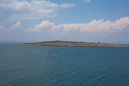 海景海浪水平白色绿色棕色蓝色天空黄色海滨图片