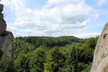 至喀尔巴阡山场景悬崖假期岩石地区旅游绿色画报地层风景图片