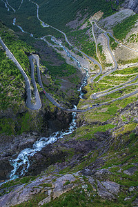 挪威的Trollstigen小路交通旅游人行道丘陵踪迹观光国家石头驾驶图片