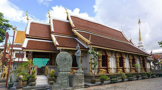 泰国清莱寺庙白色佛教徒天空宗教背景图片