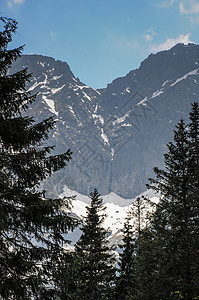 波兰的山地景观公园山脉天空爬坡旅游抛光国家岩石顶峰风景图片