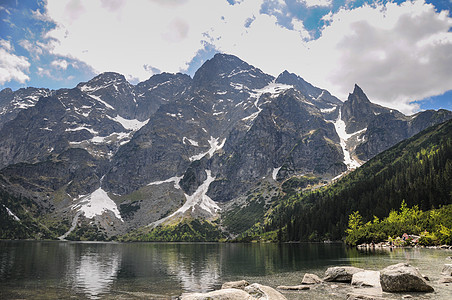 波兰山区湖地貌波兰天空山脉公园风景岩石蓝色顶峰抛光国家旅游图片