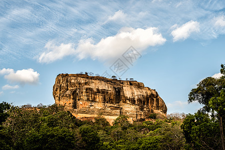 Sigiriya是狮子岩 和天空的堡垒图片