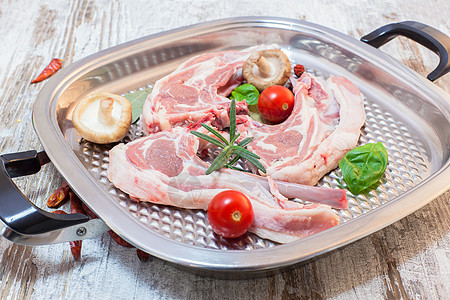 肉产品草本植物烹饪木头胡椒粒胡椒肋骨盘子架子木板图片