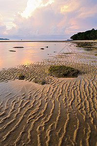 清川海赛里海滨日出海岸反射日落风景景点热带春蓬旅游海浪天空图片